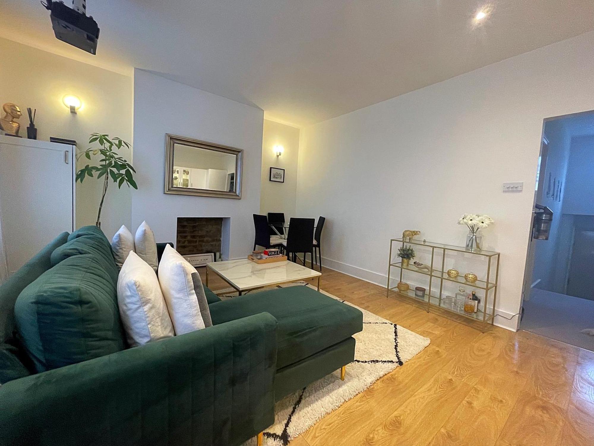 לונדון Queen Bedroom In Maida Vale מראה חיצוני תמונה